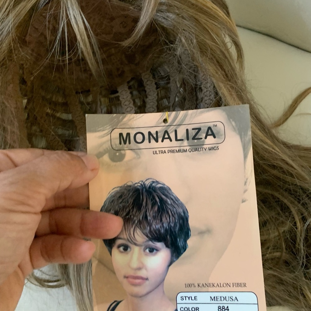 Monaliza premium wig, Brand you